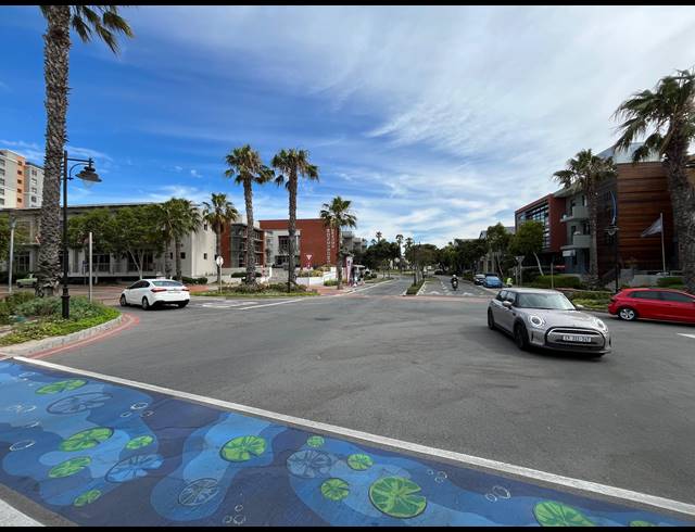 116M² OFFICE TO LET IN CENTURY CITY